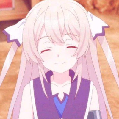 朱一龙吃蛋糕嘴全黑了